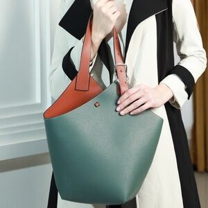 Maison De Beaute Cholet Bag